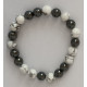 Bracelet boule noire, boule blanche.