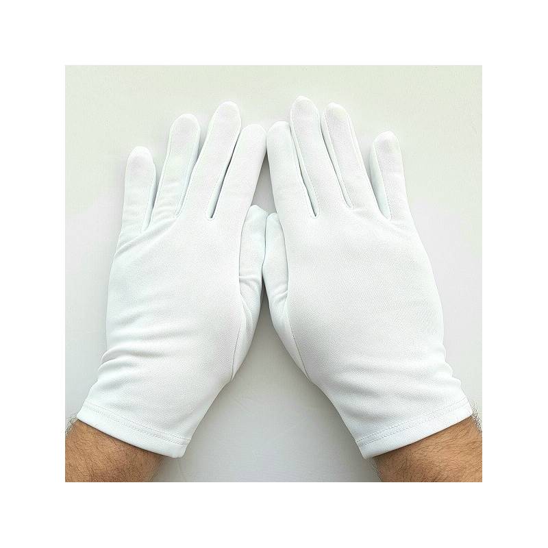 Gants blancs de coton en taille enfants soin des mains